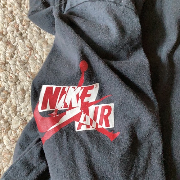 Jordan shirt size medium! - Picture 2 of 2